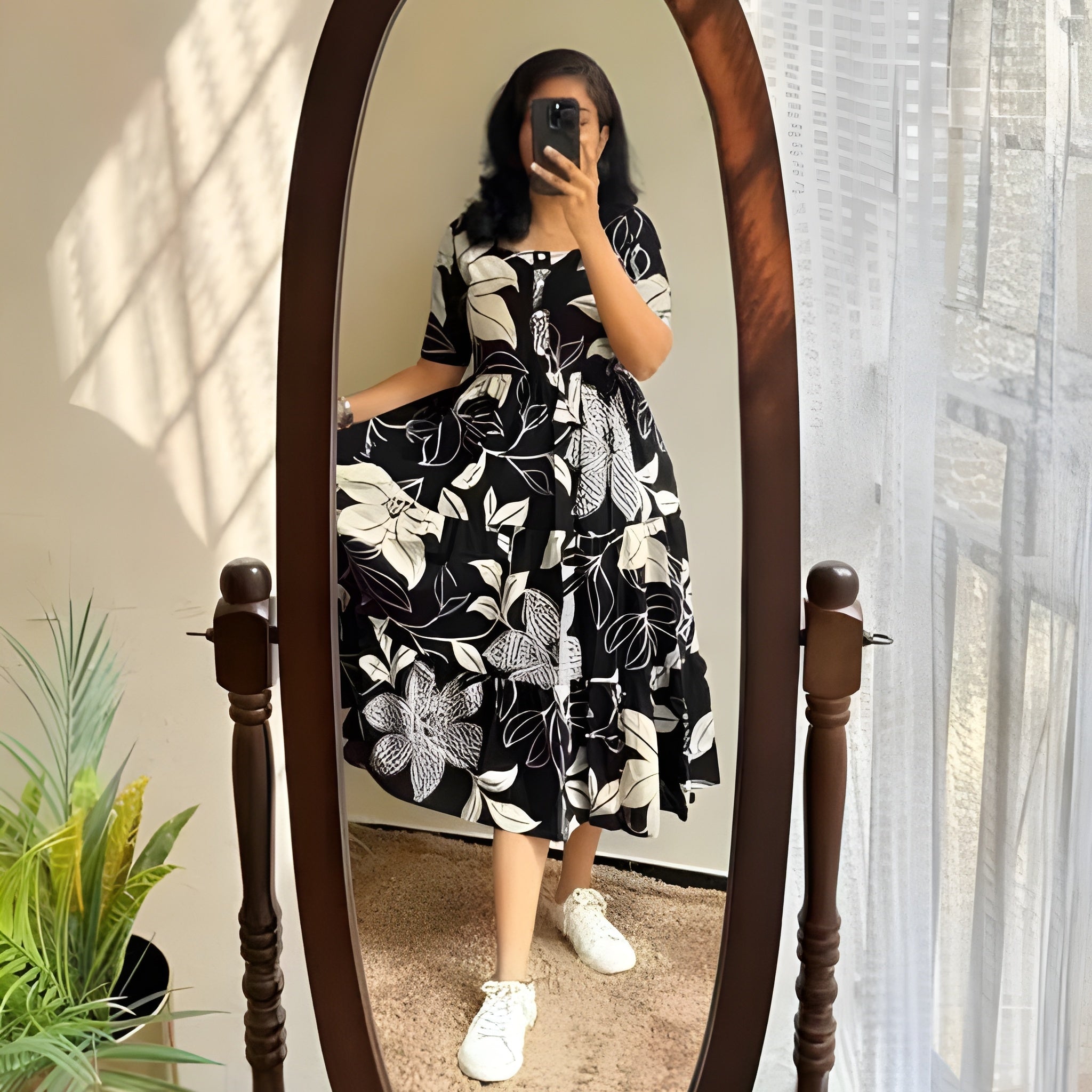 Black & White Floral Printed Anarkali Kurti