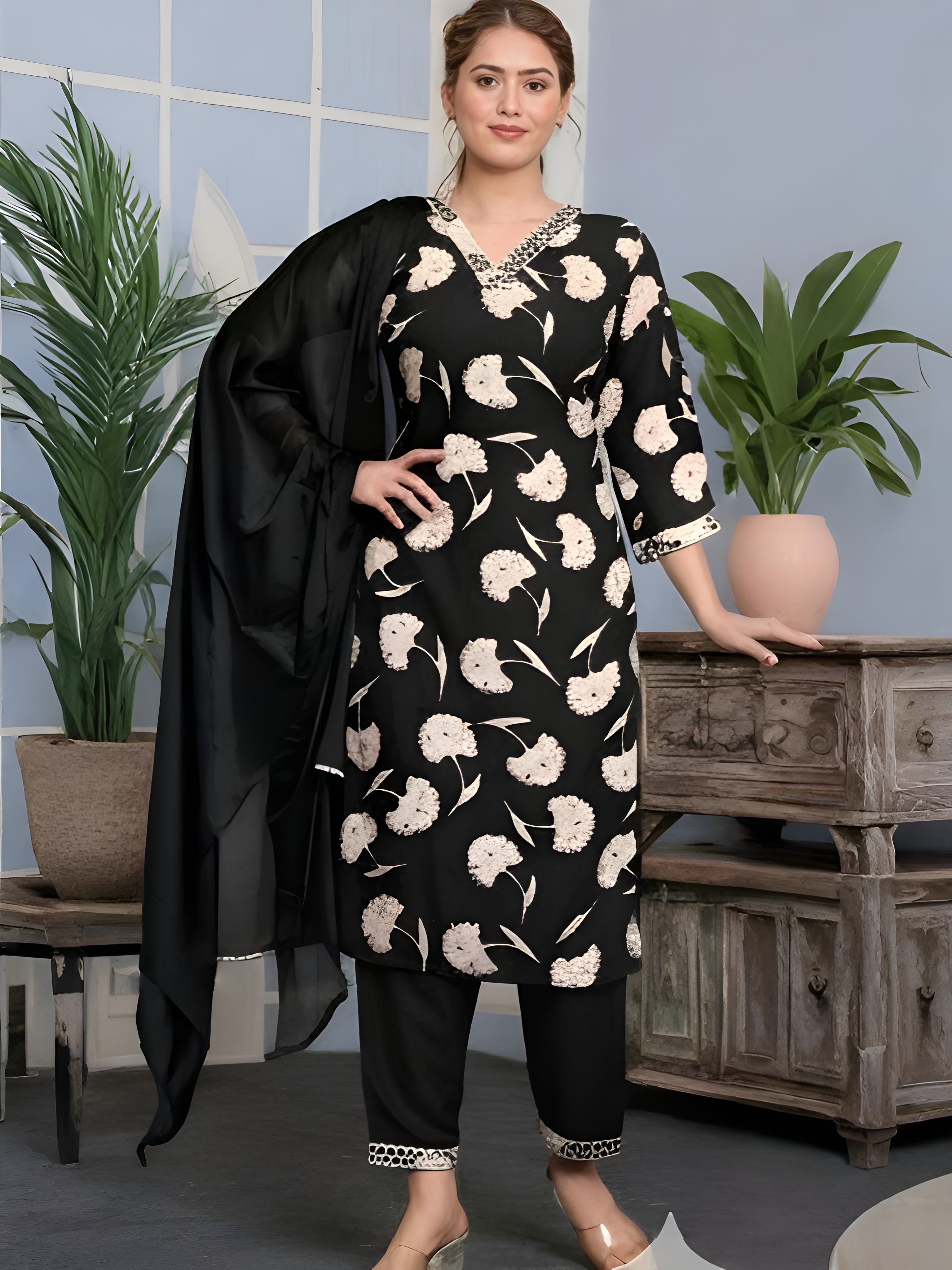Trendy Floral Printed Kurti Set with Dupatta – Premium Quality, 3 Colors Available
