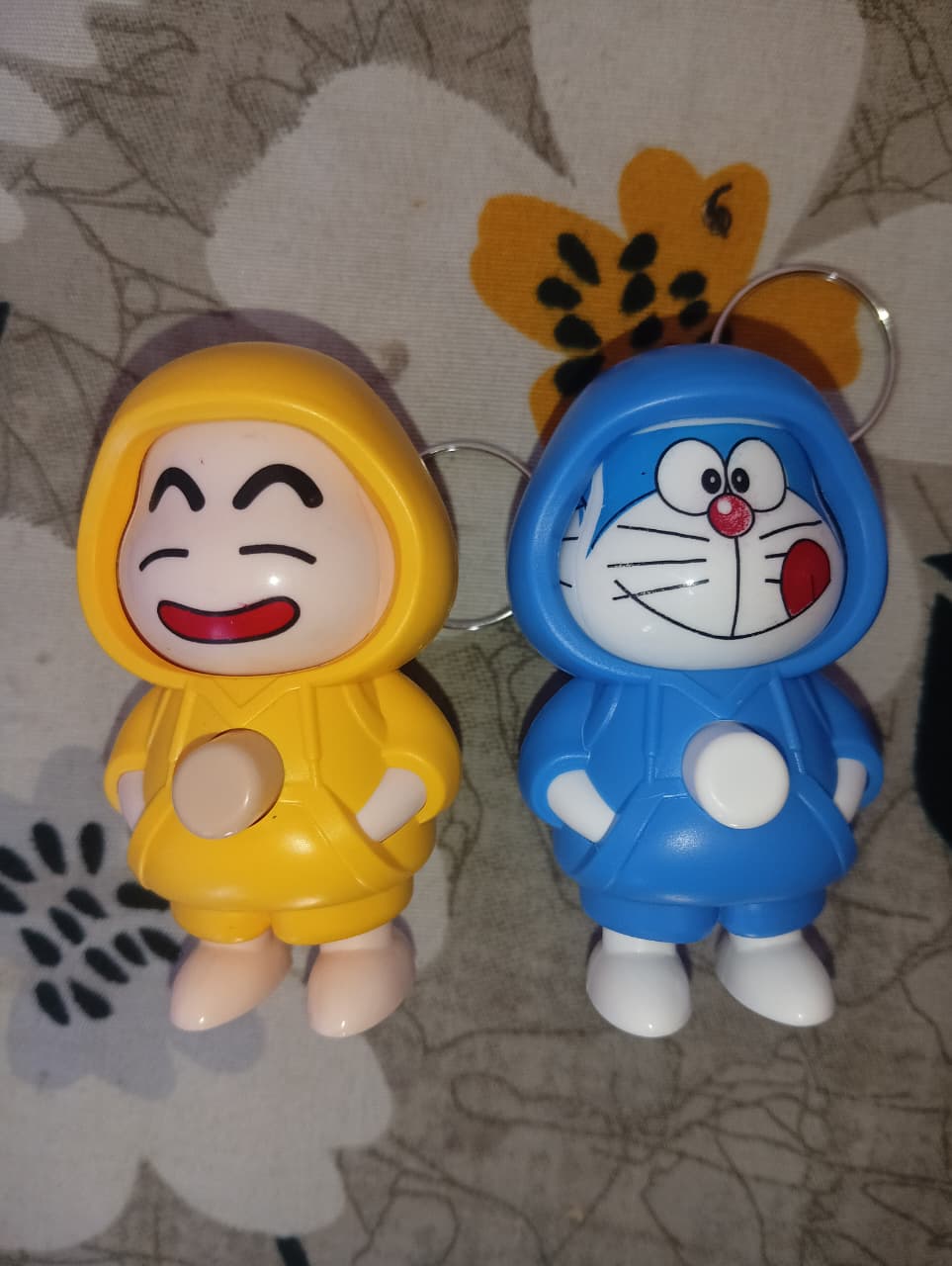 Buy 2 Face Changing Keychain – 3 Expressions Mood Toy | Cute Cartoon Bag & Key Accessory